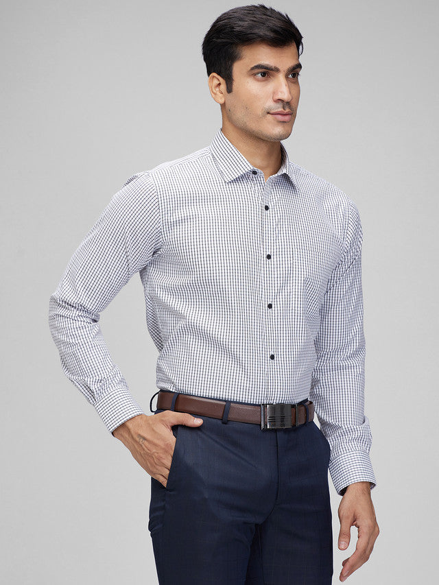 Park Avenue White Checks Slim Fit Full Sleeve Cotton Blend Shirt