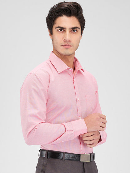 Park Avenue Pink Structure Slim Fit Cotton Blend Formal Shirt