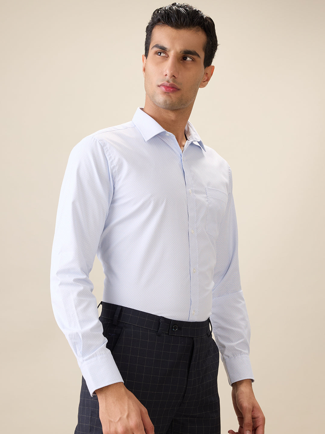 Park Avenue Men Blue Structure Slim Fit Polyester Blend Full Sleeve Formal Shirt