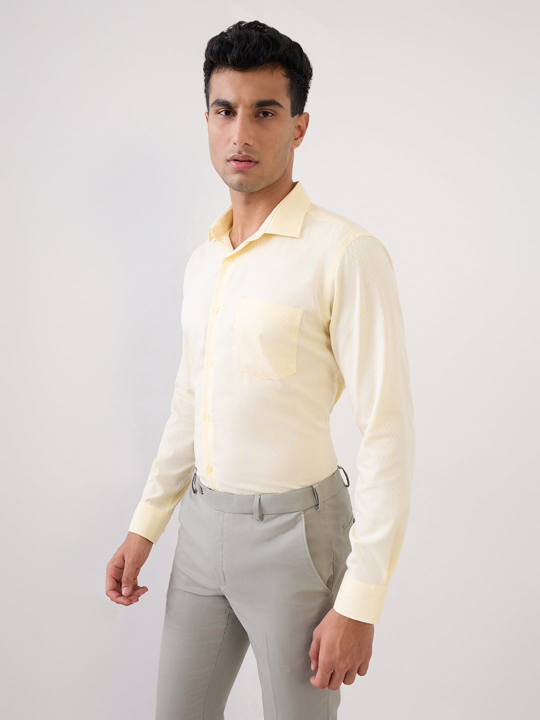 Park Avenue Men Yellow Structure Slim Fit Cotton Full Sleeve Formal Shirt
