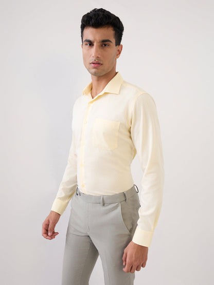 Park Avenue Men Yellow Structure Slim Fit Cotton Full Sleeve Formal Shirt