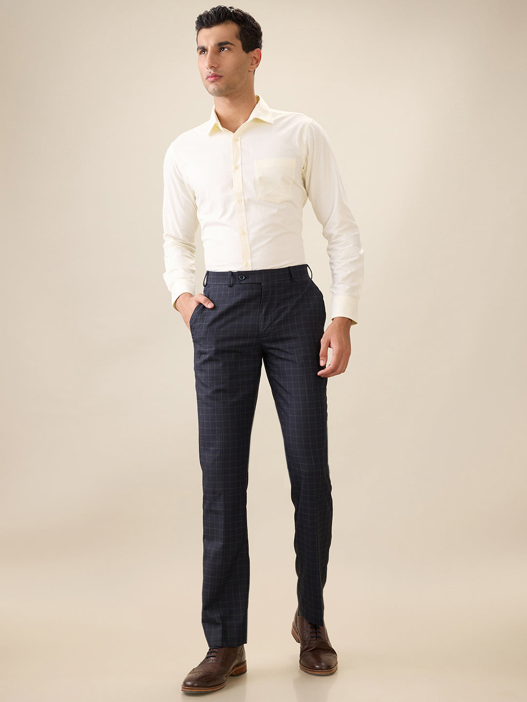 Park Avenue Men Yellow Structure Slim Fit Cotton Blend Full Sleeve Formal Shirt