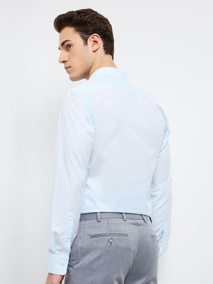 Park Avenue Men Blue Solid Slim Fit Polyester Blend Formal Shirt