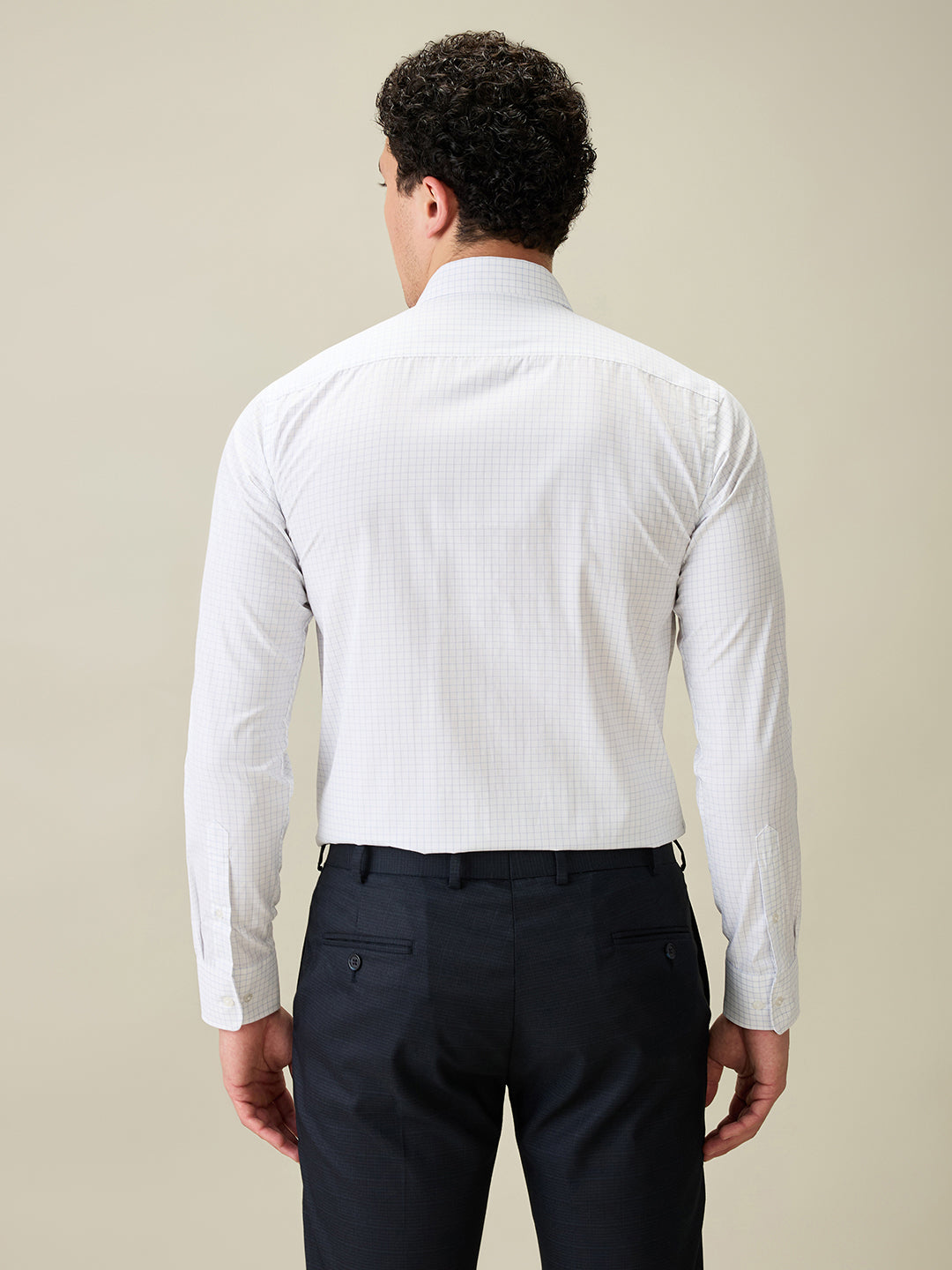 Park Avenue Men Blue Checks Slim Fit Cotton Blend Formal Shirt