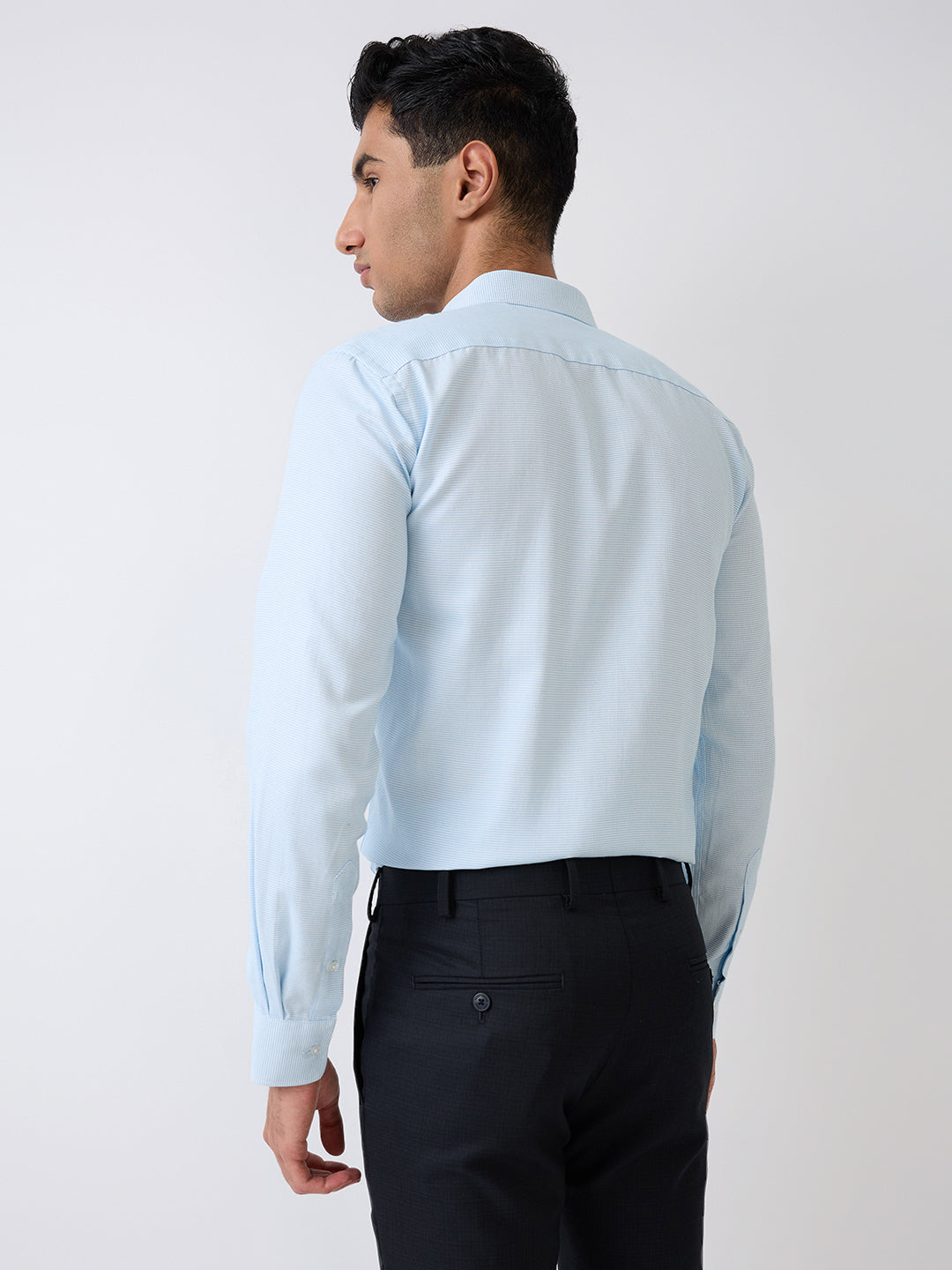 Park Avenue Men Blue Structure Slim Fit Polyester Blend Formal Shirt