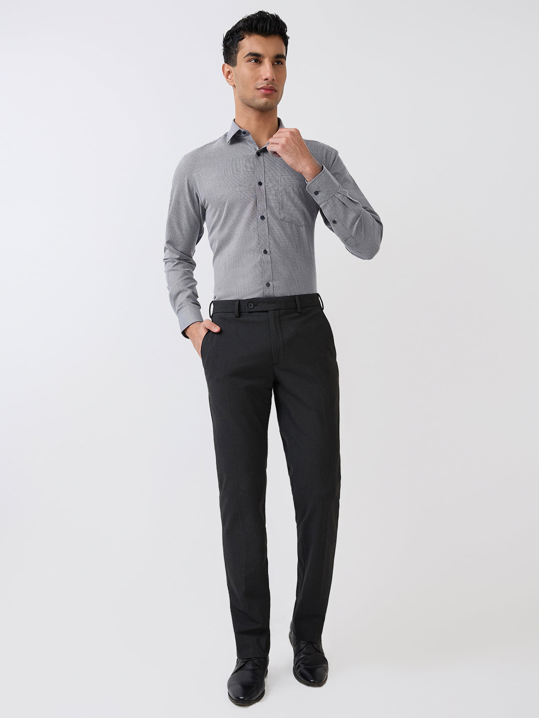 Park Avenue Men Blue Structure Slim Fit Polyester Blend Formal Shirt