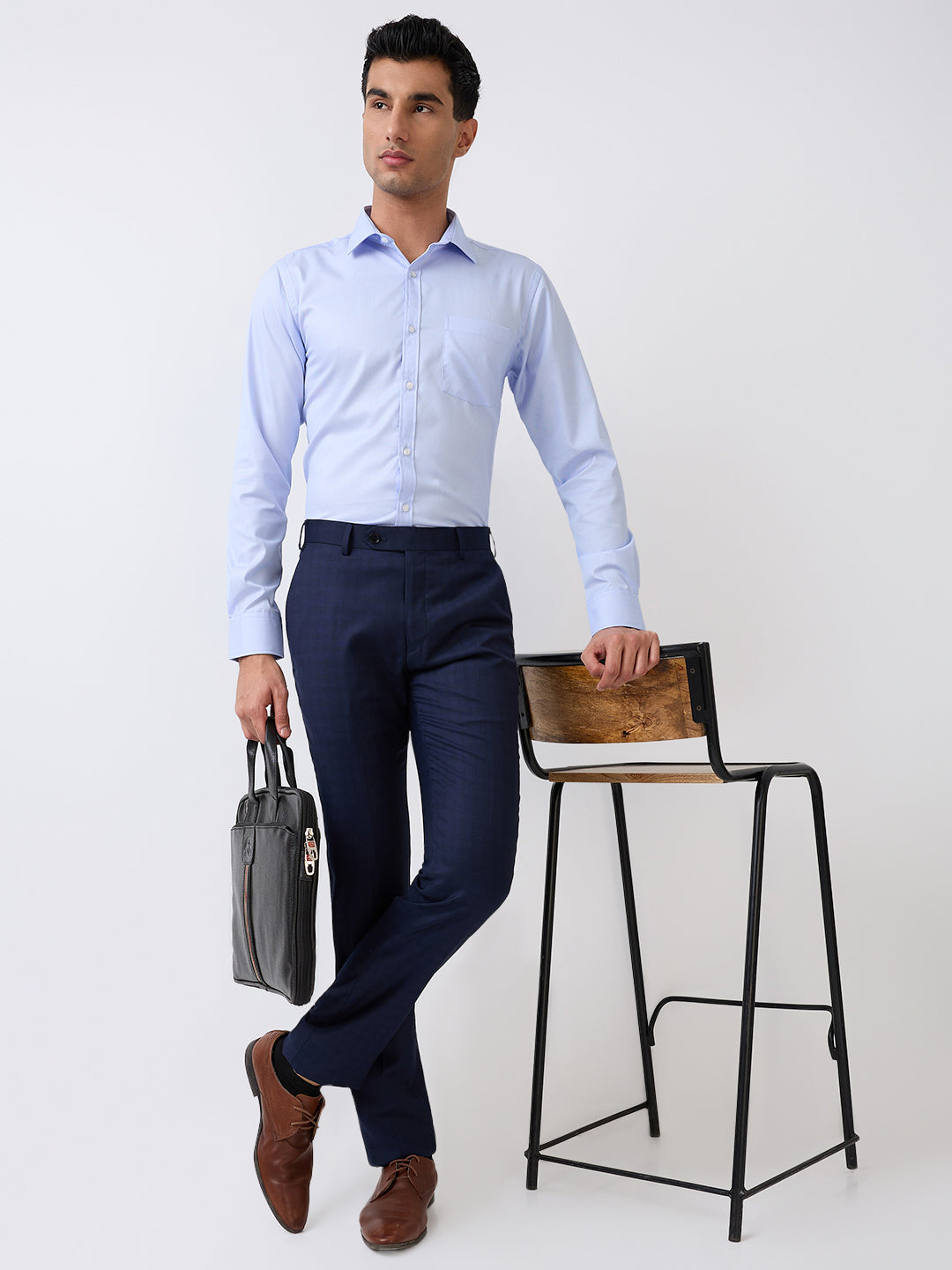 Park Avenue Men Blue Structure Slim Fit Polyester Blend Formal Shirt