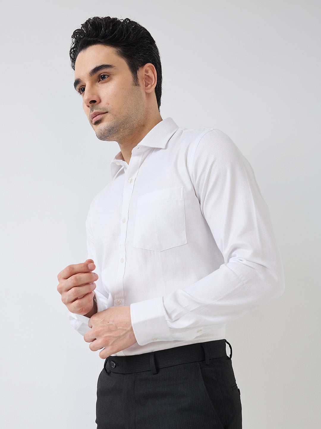 Park Avenue Men White Structure Slim Fit Polyester Blend Formal Shirt