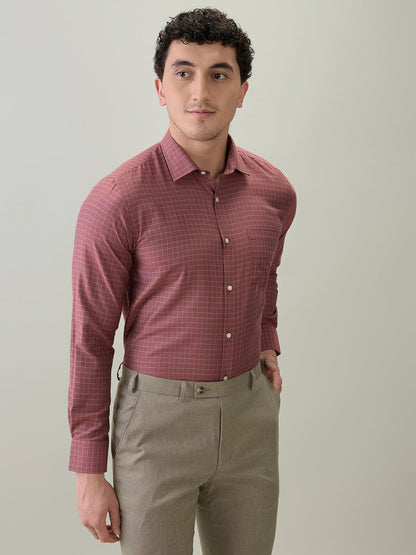 Park Avenue Men Maroon Structure Slim Fit Cotton Blend Formal Shirt