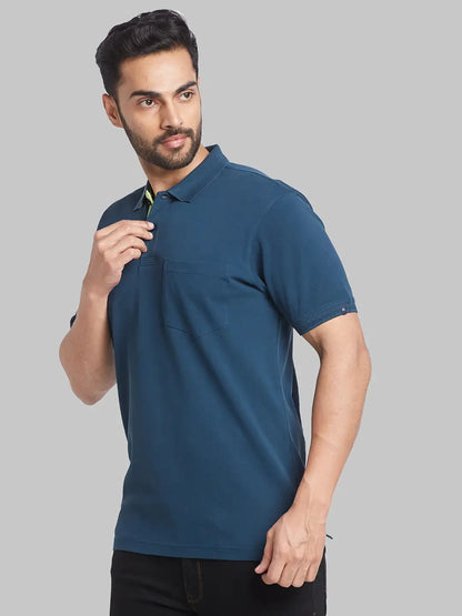 Men Green Contemporary Fit Solid Knit Cotton Polo T-Shirt