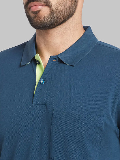 Men Green Contemporary Fit Solid Knit Cotton Polo T-Shirt