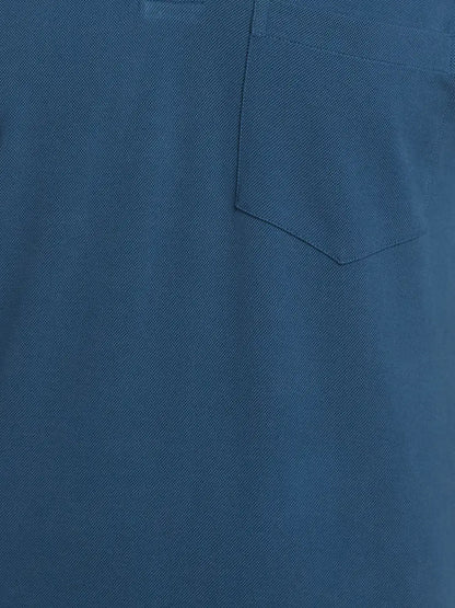 Men Green Contemporary Fit Solid Knit Cotton Polo T-Shirt