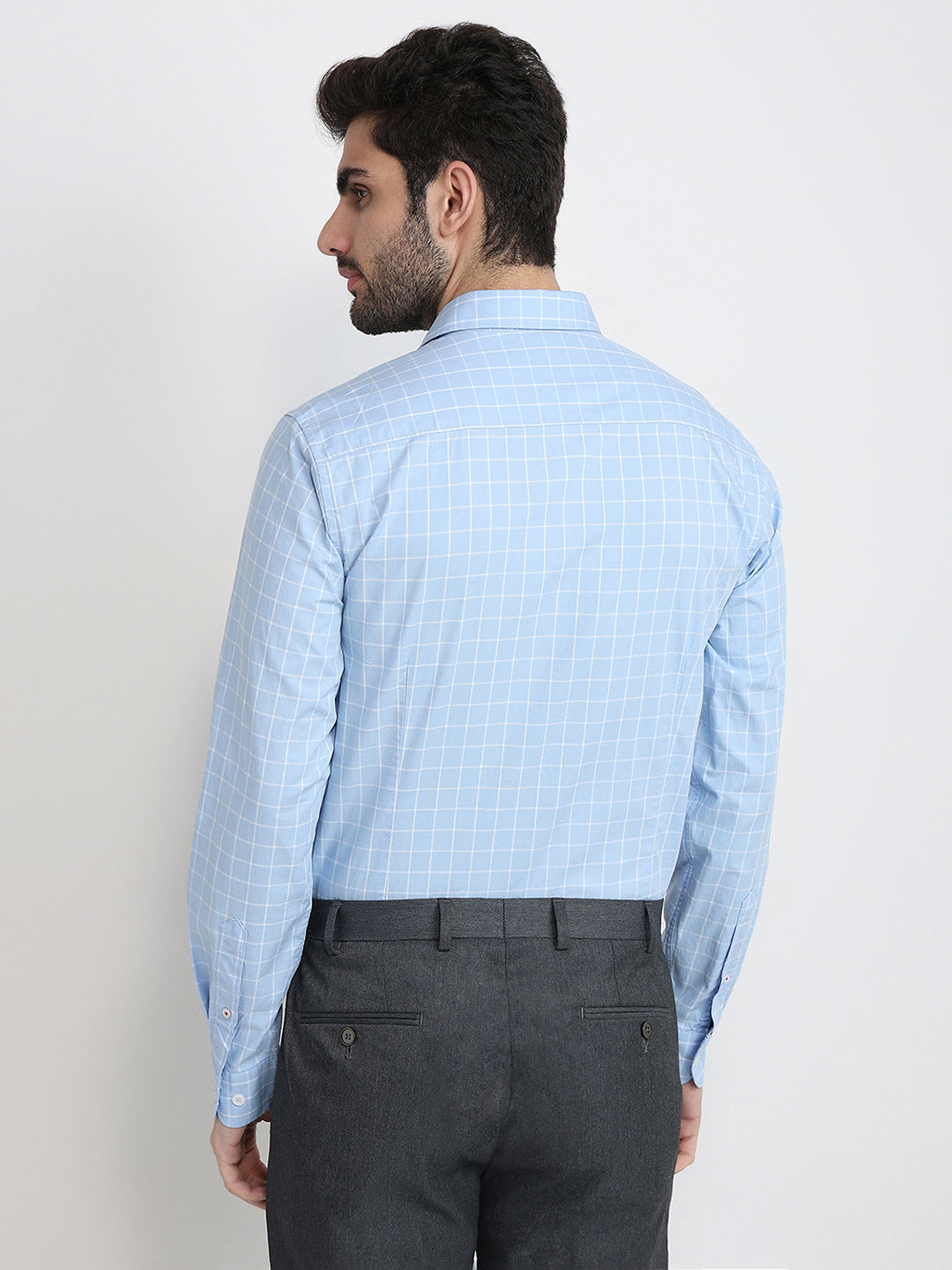 Raymond Men Blue Checks Slim Fit Cotton Full Sleeve Cut Away Collar Casual Shirt