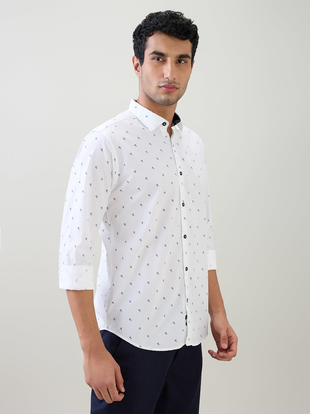 Raymond Men White Printed Slim Fit Cotton Full Sleeve Cut Away Collar Casual Shirt