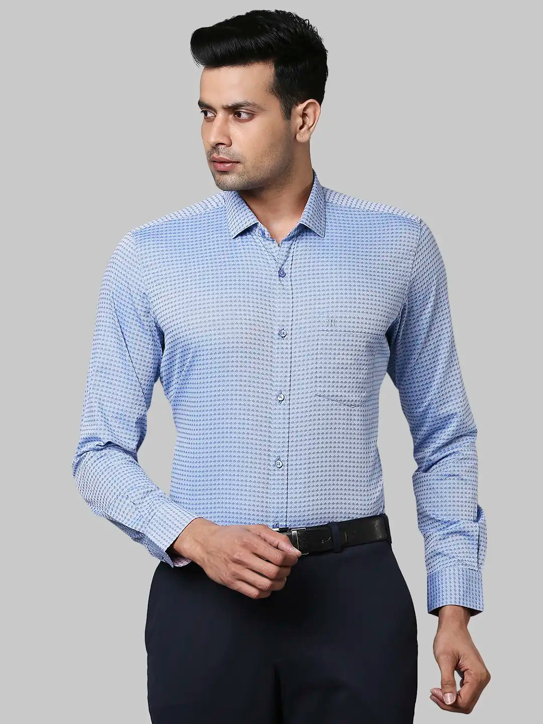 Raymond Men Blue Jacquard Contemporary Fit Cotton Shirts
