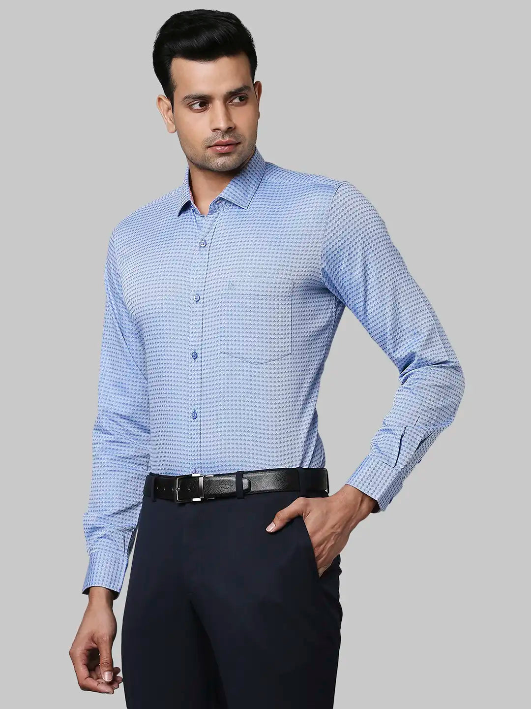 Raymond Men Blue Jacquard Contemporary Fit Cotton Shirts