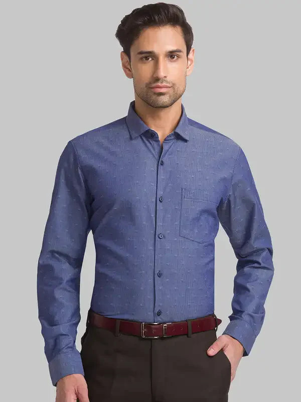 Men Blue Contemporary Fit Structure Cotton Shirts