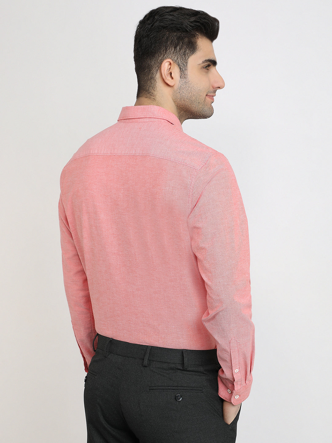 Raymond Men Red Chambray Regular Fit Cotton Blend Full Sleeve Casual Shirt