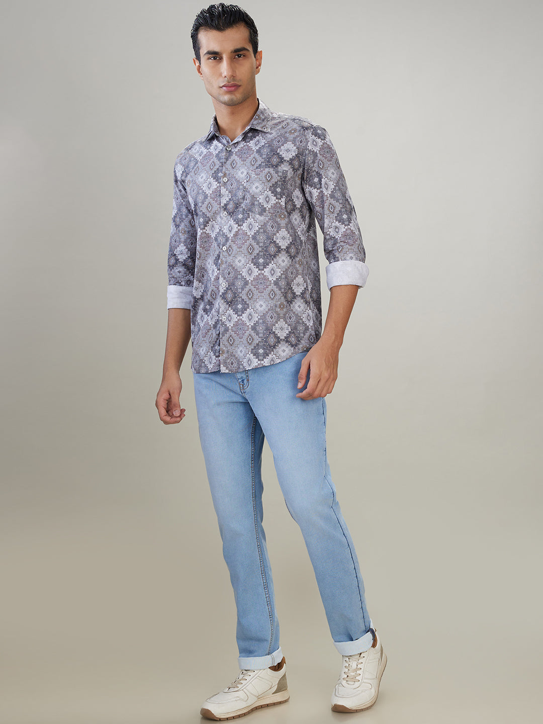 Raymond Men Blue Solid Slim Fit Cotton Blend Jeans