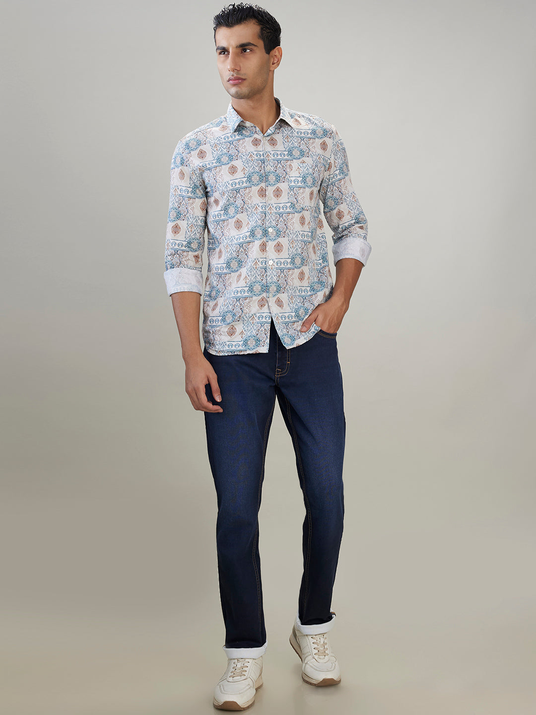 Raymond Men Blue Solid Slim Fit Cotton Blend Jeans