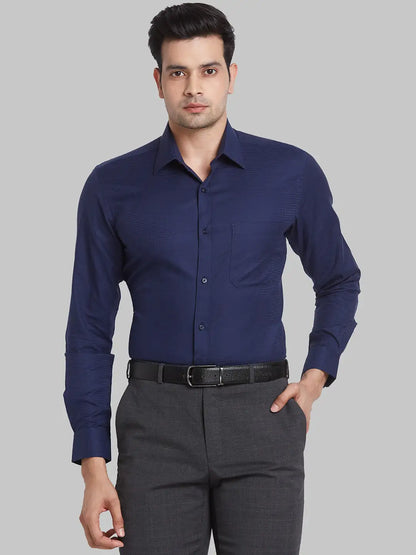 Men Blue Contemporary Fit Structure  Cotton Full Sleeve Regular Collar Shirts