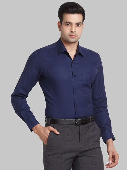 Men Blue Contemporary Fit Structure  Cotton Full Sleeve Regular Collar Shirts