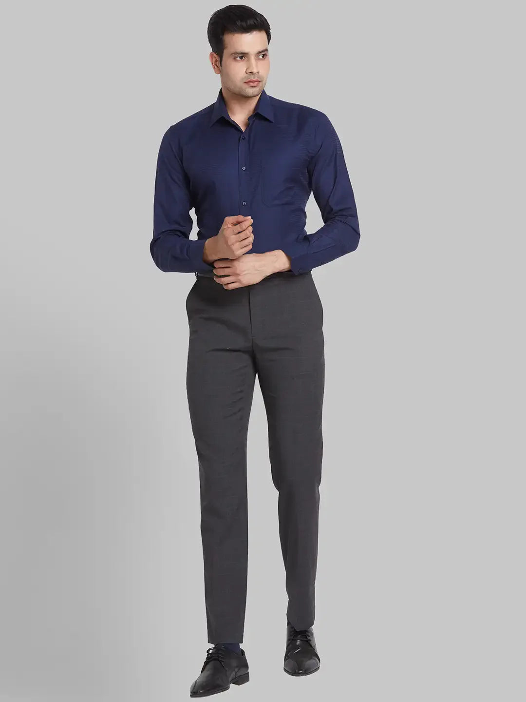 Men Blue Contemporary Fit Structure  Cotton Full Sleeve Regular Collar Shirts