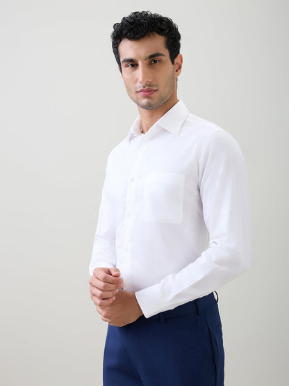 Raymond Men White Structure Slim Fit Cotton Full Sleeve Formal Shirt