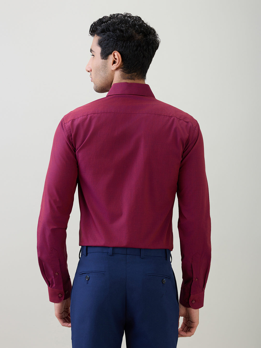 Raymond Men Maroon Fil-A-Fil Slim Fit Cotton Full Sleeve Formal Shirt