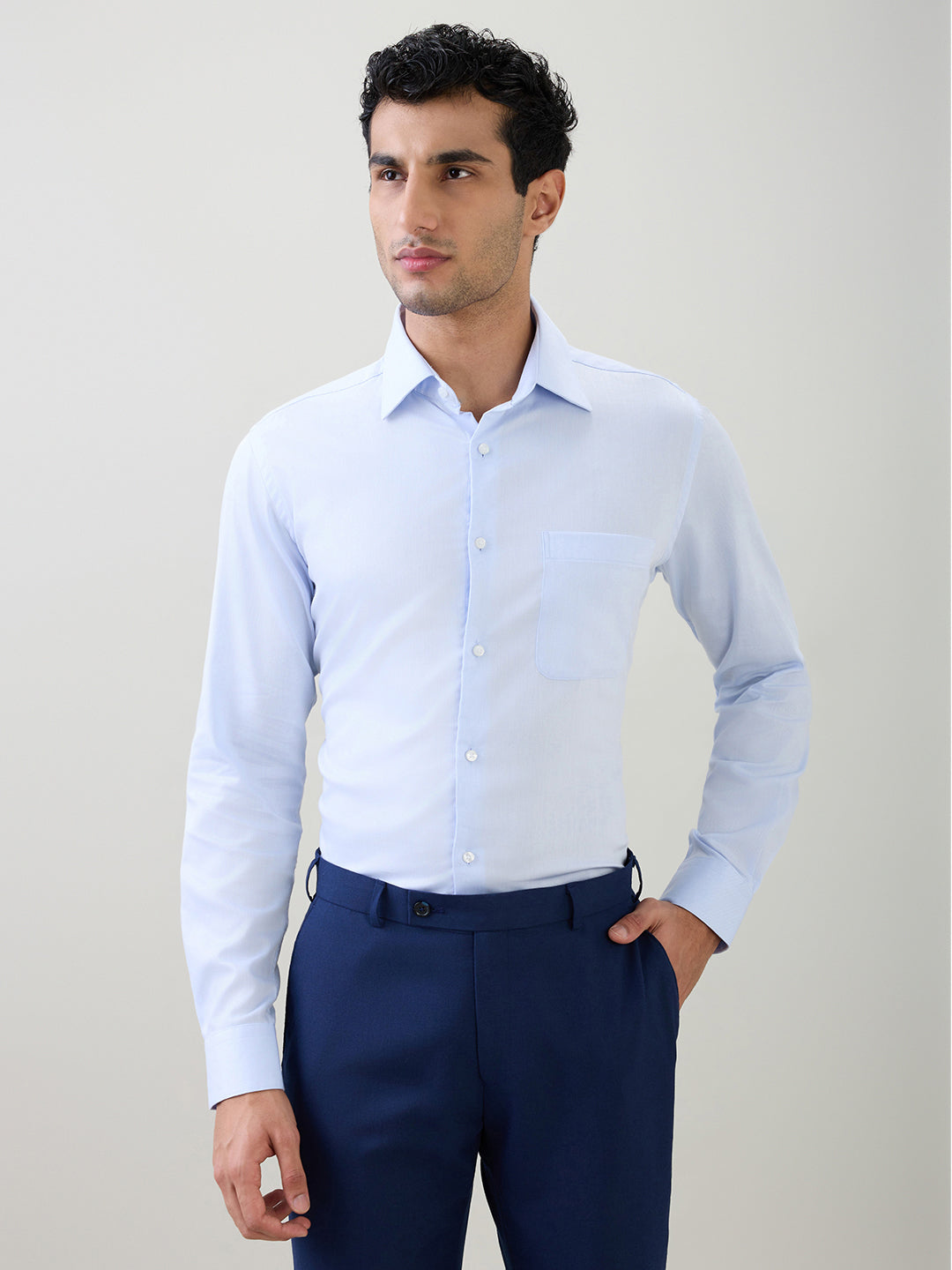 Raymond Men Blue Structure Slim Fit Cotton Full Sleeve Formal Shirt