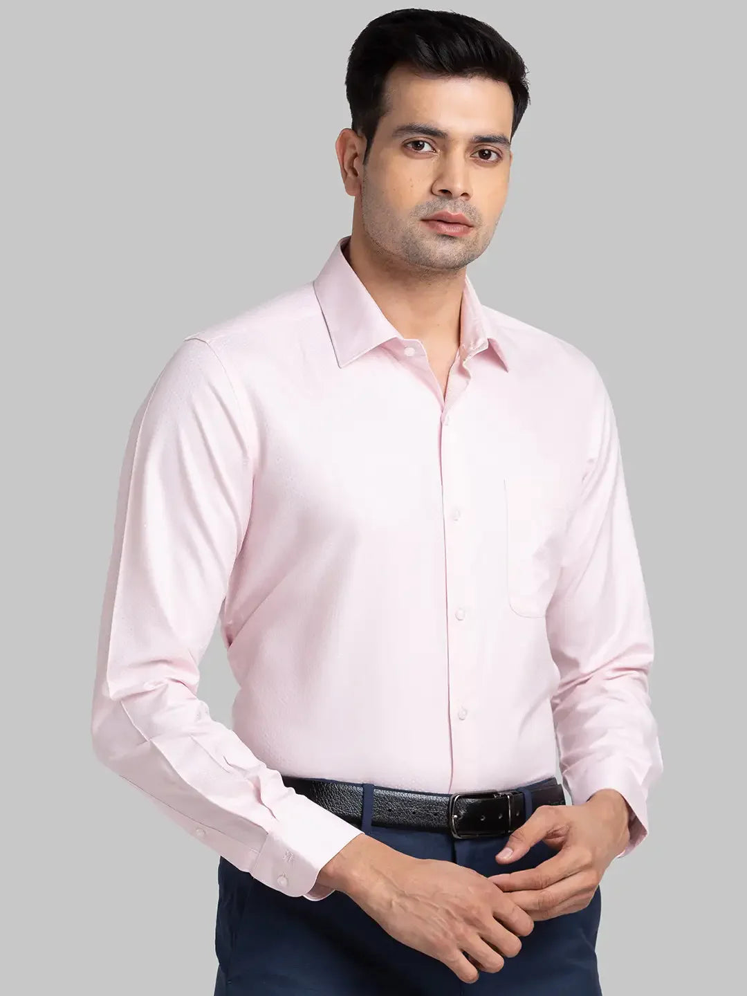 Raymond Men Pink Structured Contemporary Fit Cotton Blend Formal Shirt