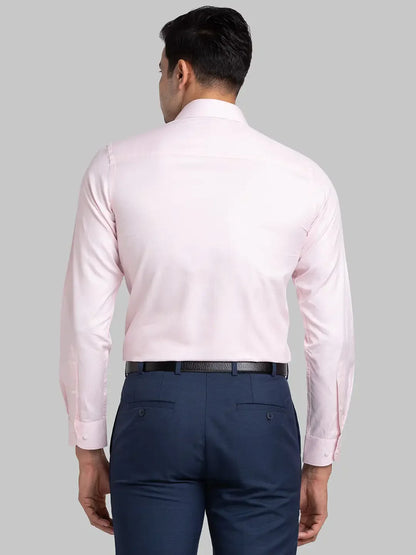 Raymond Men Pink Structured Contemporary Fit Cotton Blend Formal Shirt