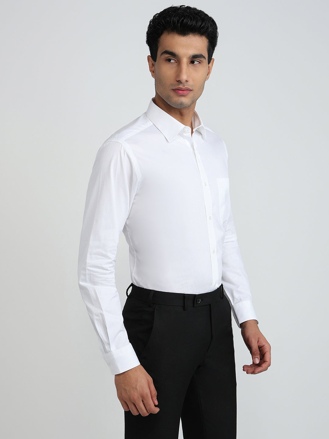 Raymond Men White Structure Slim Fit Cotton Blend Shirt