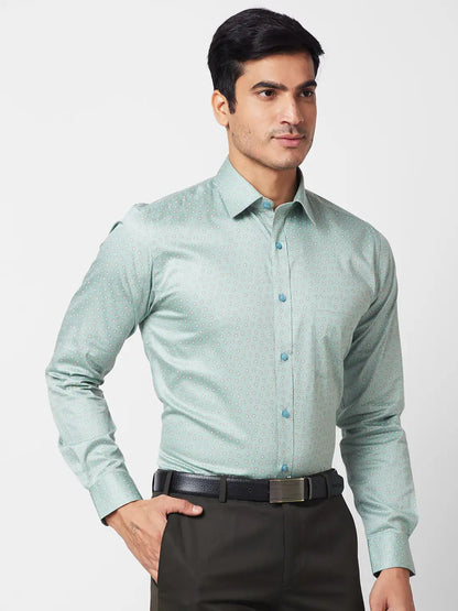 Raymond Men Green Structured Slim Fit Cotton Formal Shirt