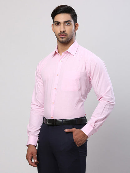 Raymond Men Pink Solid Slim Fit Cotton Formal Shirt