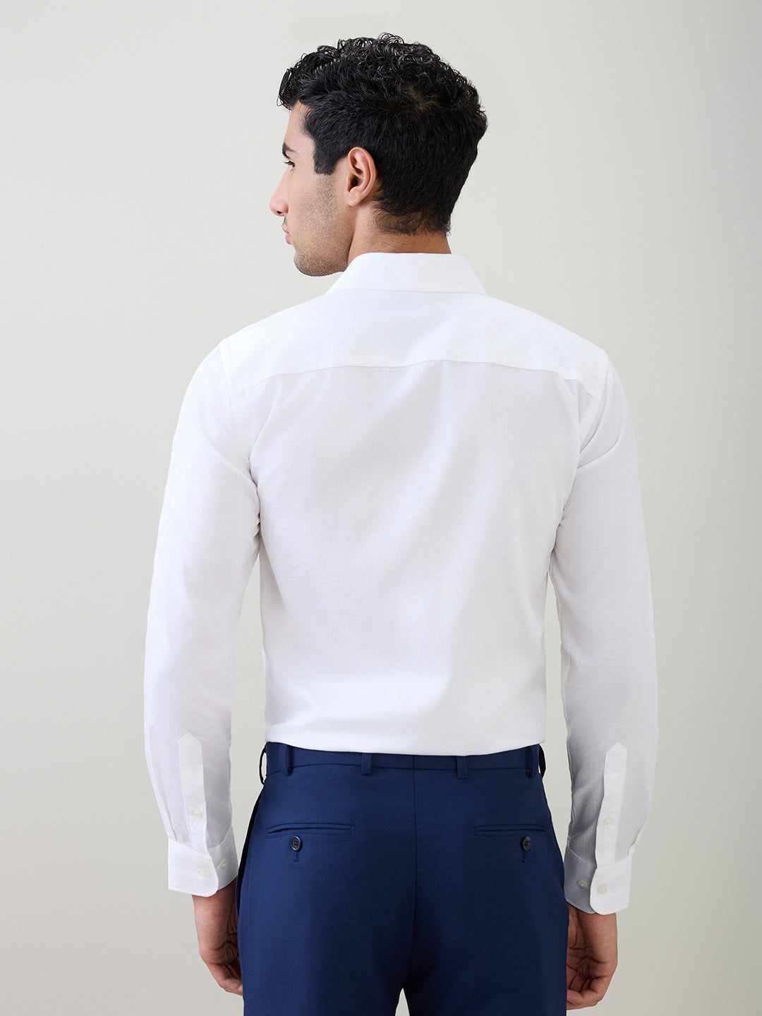 Raymond Men White Structure Regular Fit Cotton Full Sleeve Formal Shirt