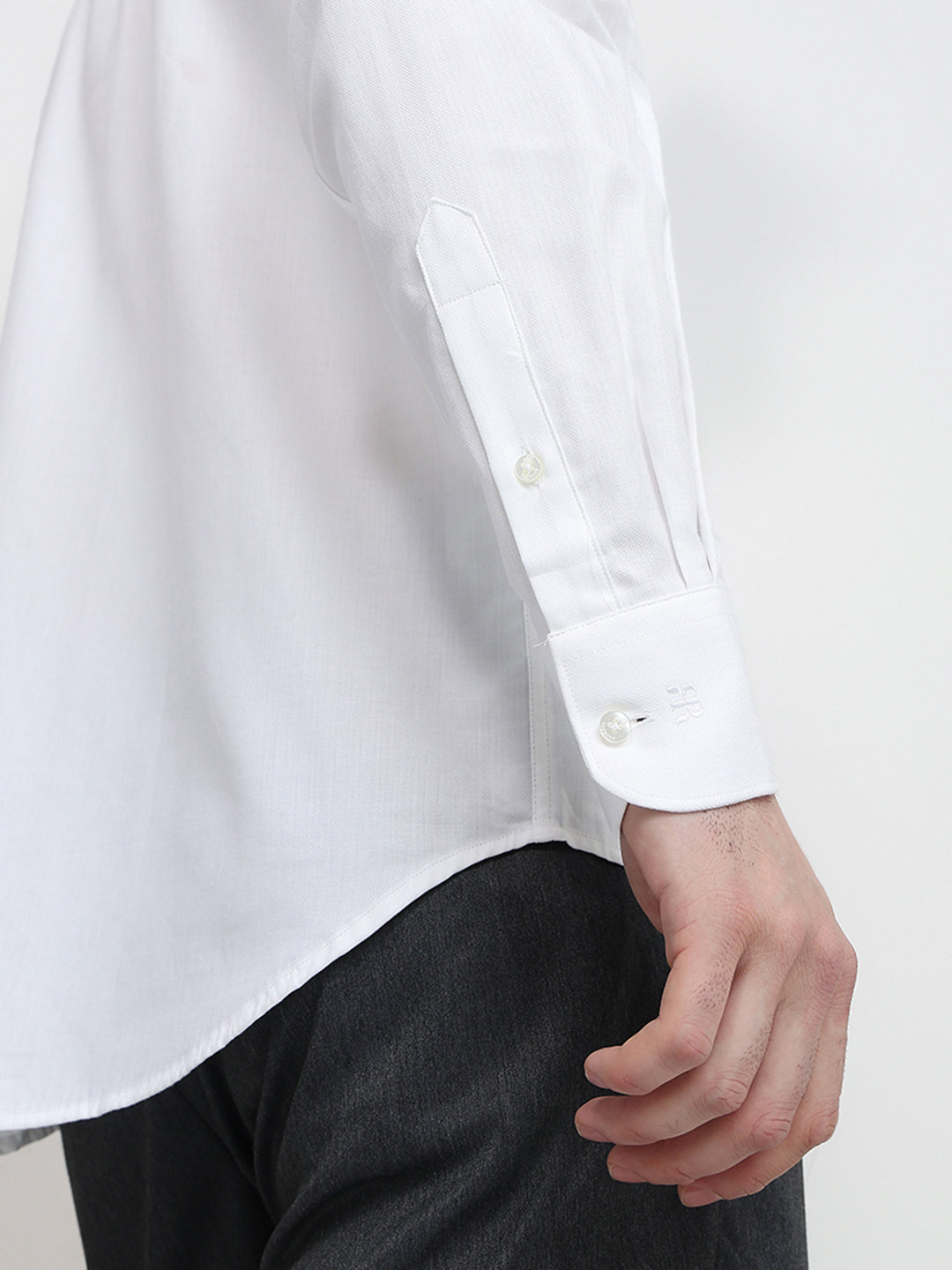 Raymond Men White Structure Regular Fit Cotton Full Sleeve Formal Shirt