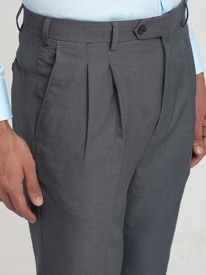 Raymond Men Grey Structure Classic Fit Cotton Blend Trouser