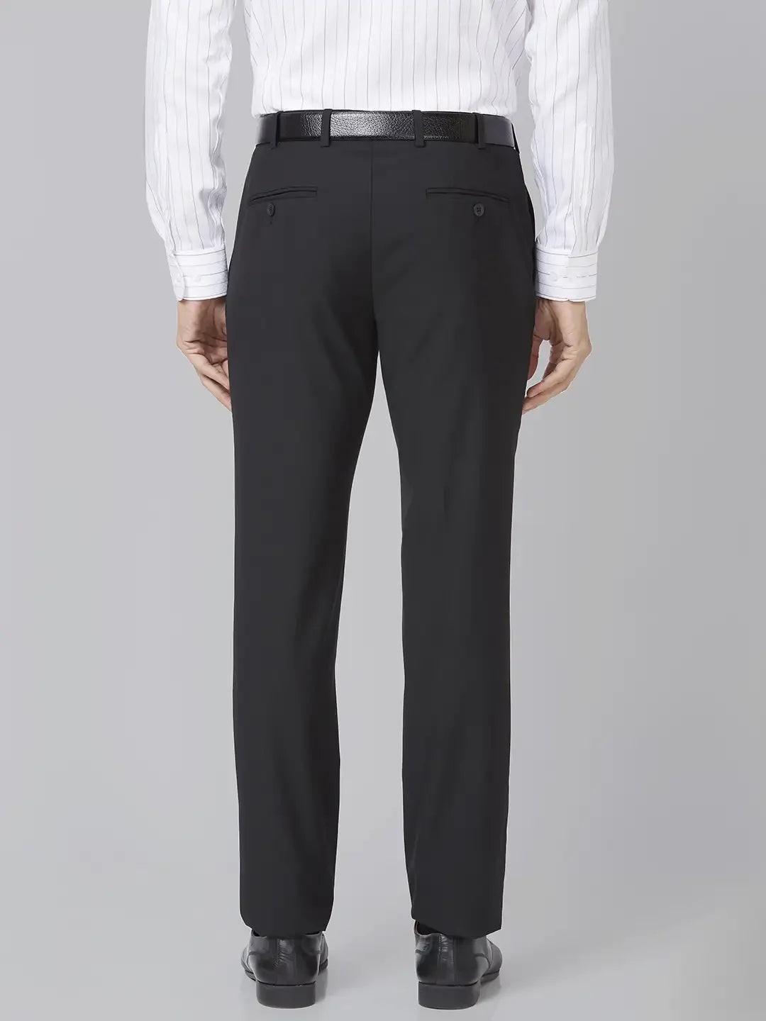 Men Black Slim Fit Solid Polyester Blend Trouser