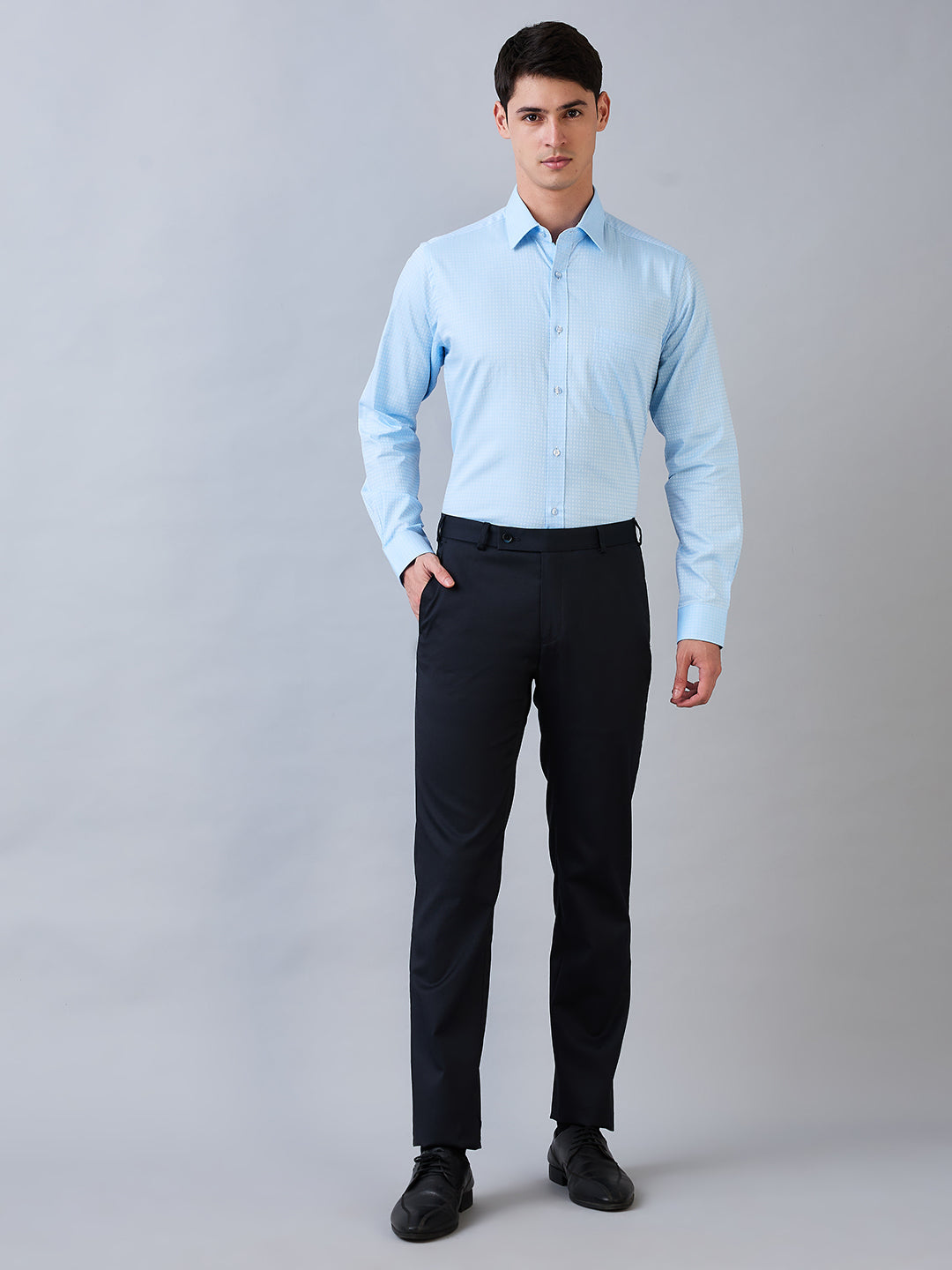 Raymond Men Blue Structure Slim Fit Polyester Blend Trouser