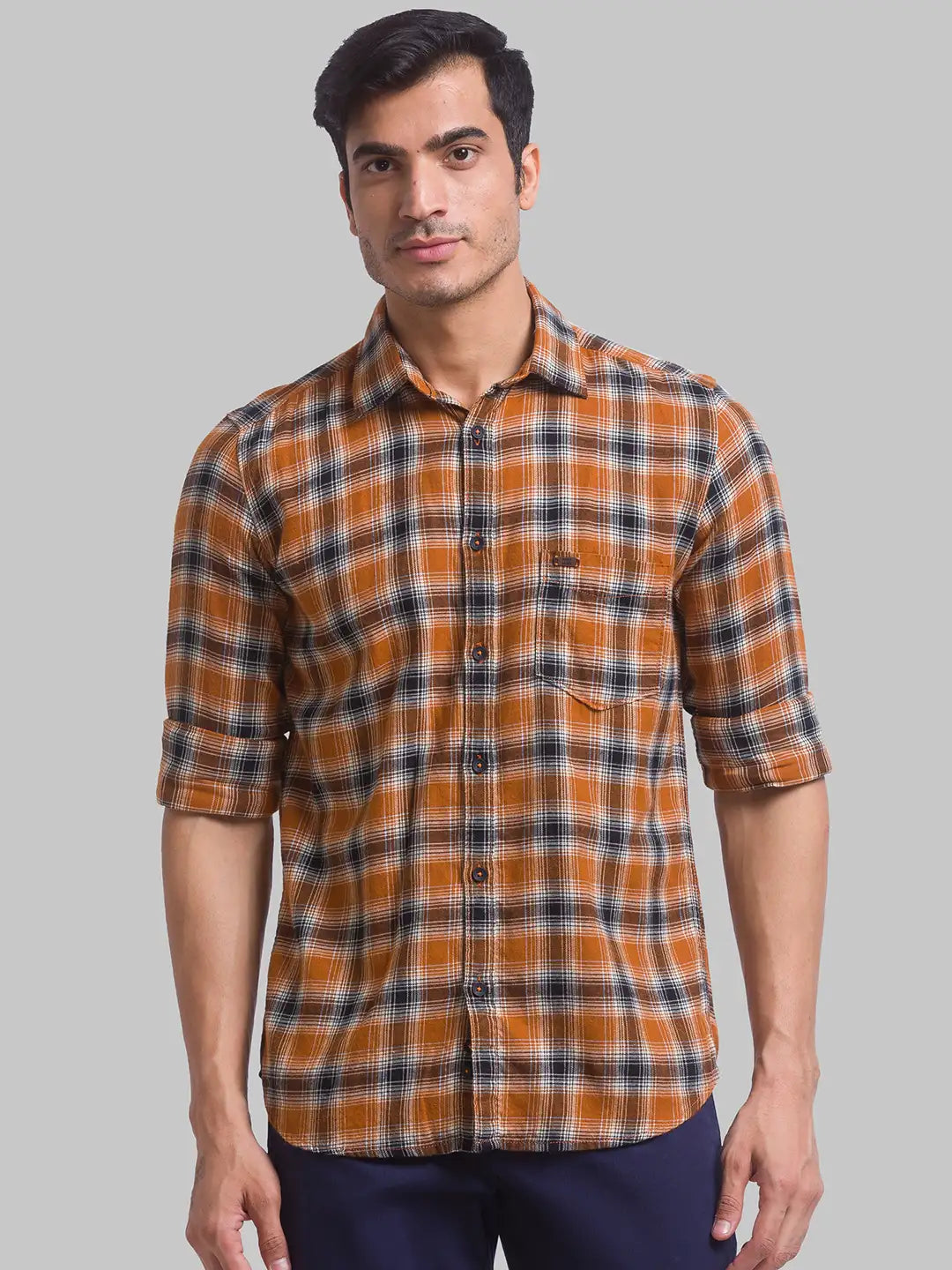 Men Brown Slim Fit Checks Cotton Full Sleeve Shirts