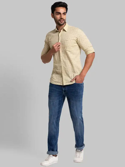 Men Blue Slim Tapered Fit Jacquard Cotton Blend Jeans