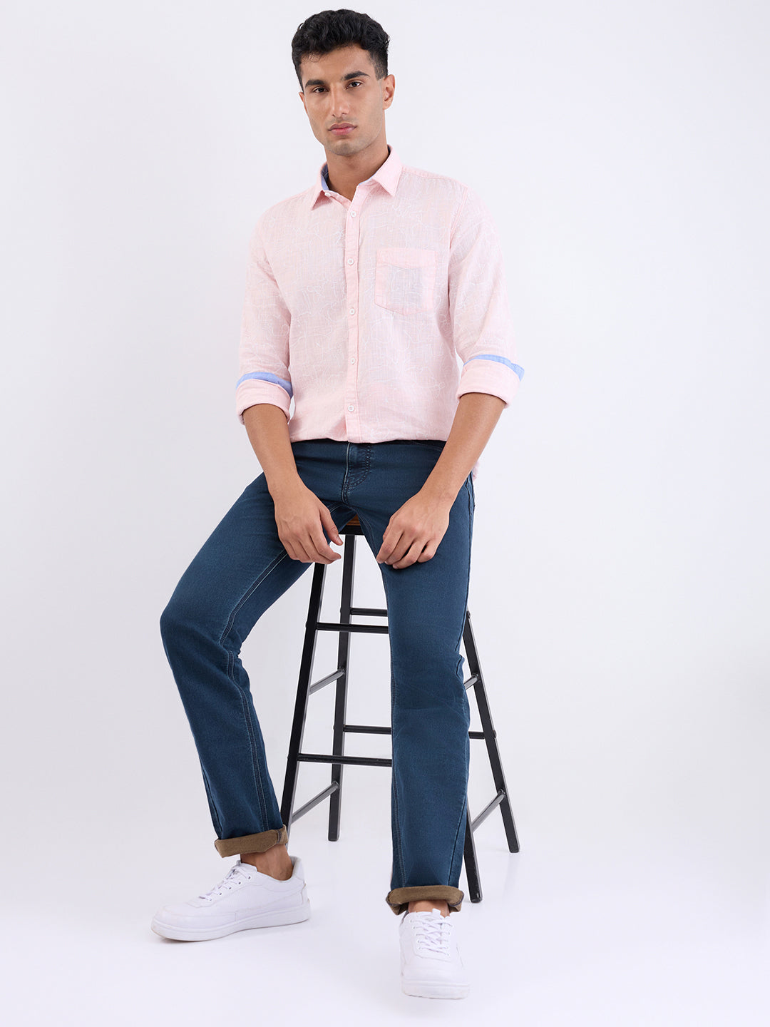 Parx Men Blue Knitted Low Rise Tapered Fit Cotton Blend Jeans