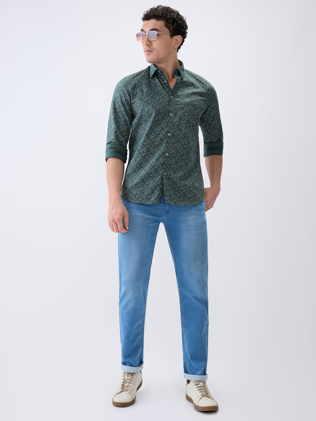 Parx Men Blue Knitted Low Rise Tapered Fit Cotton Blend Jeans