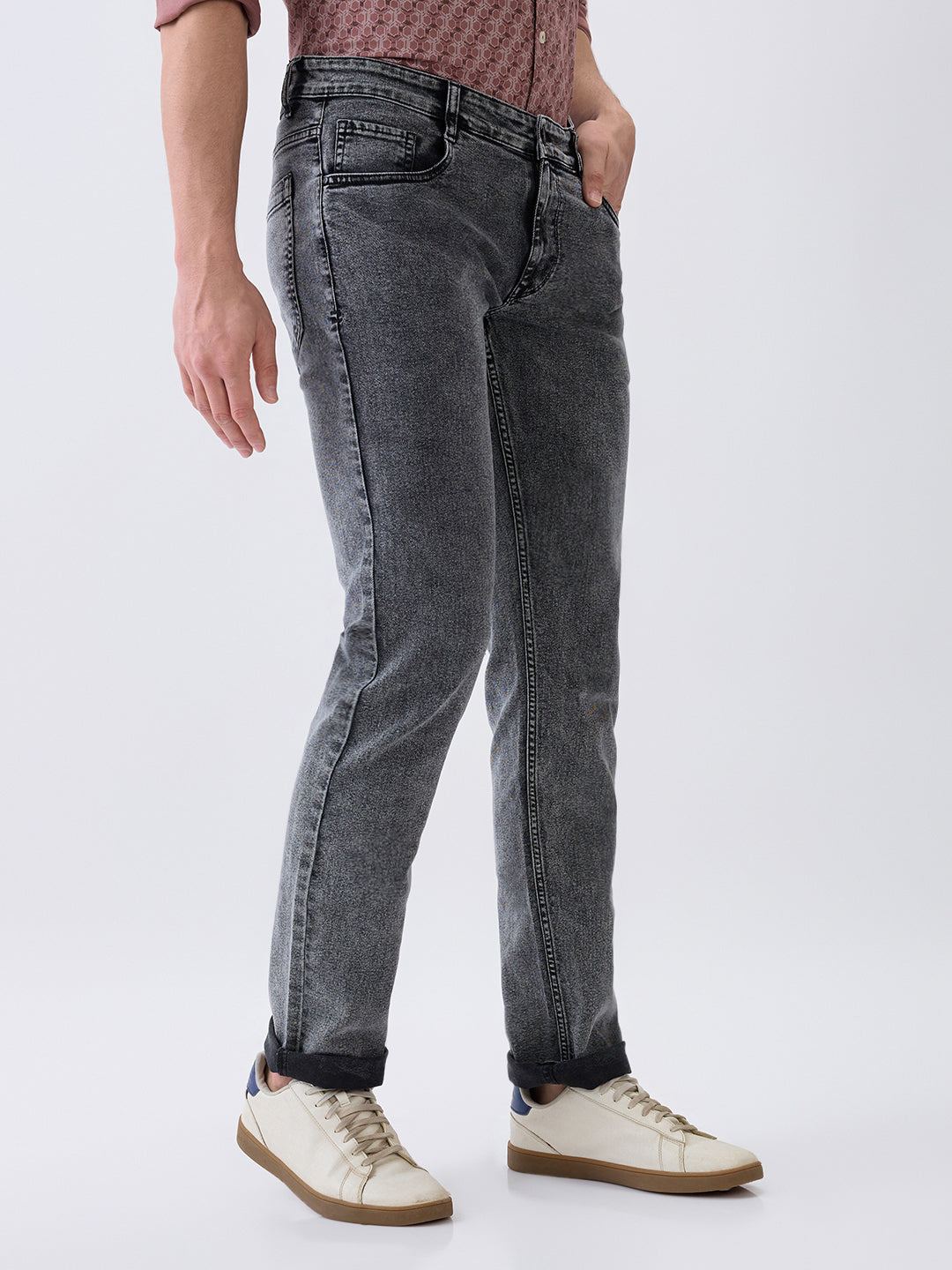 Parx Men Black Twill Low Rise Tapered Fit Cotton Blend Jeans