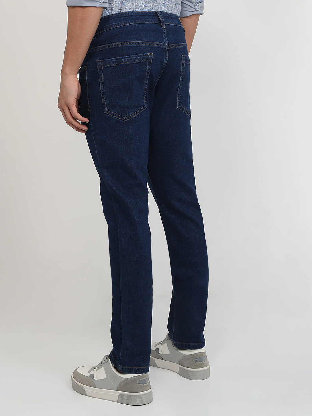 Parx Men Blue Twill Low Rise Tapered Fit Cotton Blend Jeans