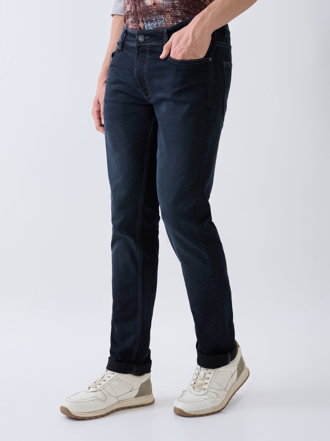 Parx Men Blue Knitted Low Rise Tapered Fit Cotton Blend Jeans