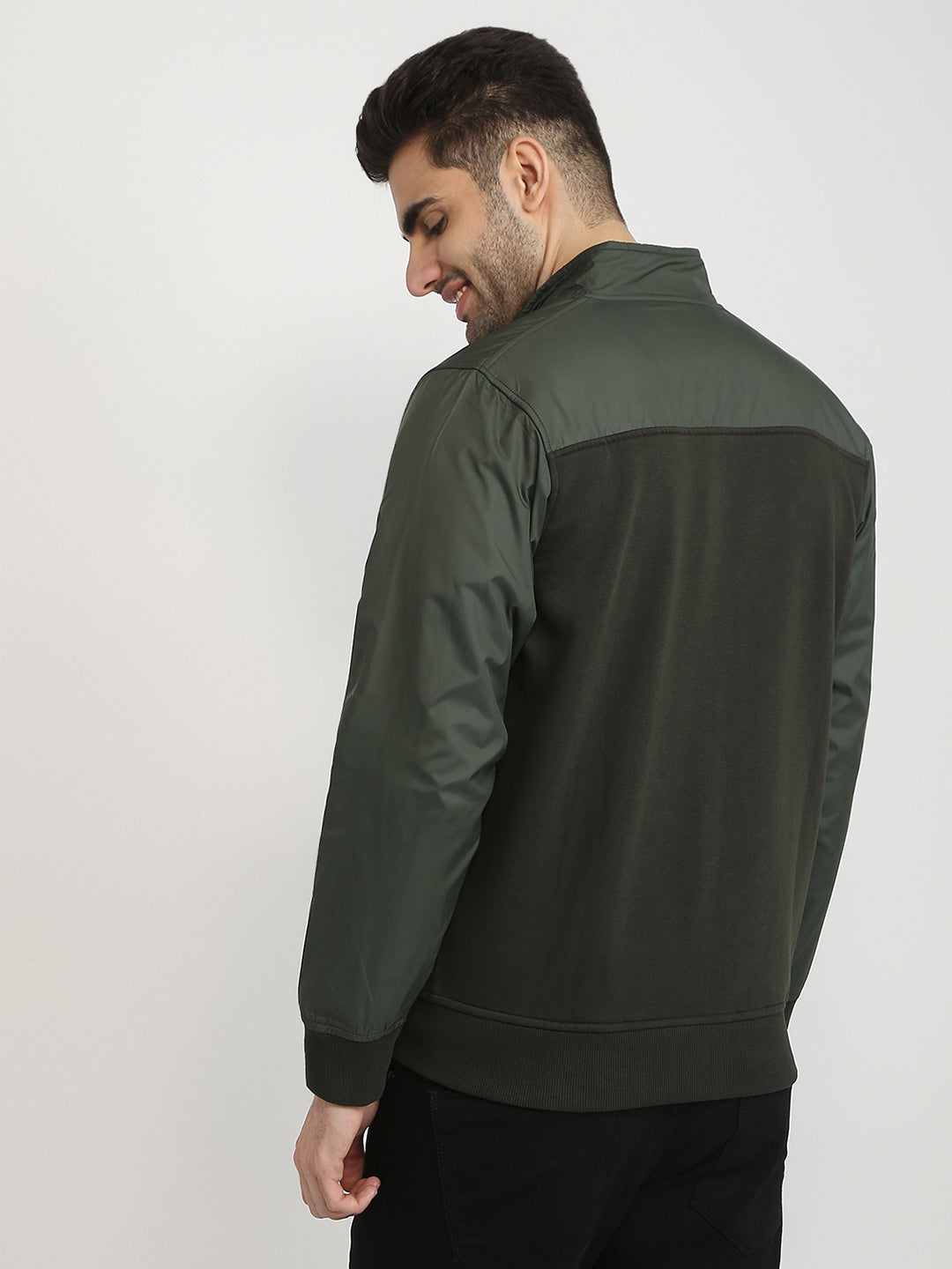 Parx Men Green Cut & Sew Regular Fit Cotton Blend Full Sleeve High Neck Collar Sweatshirt