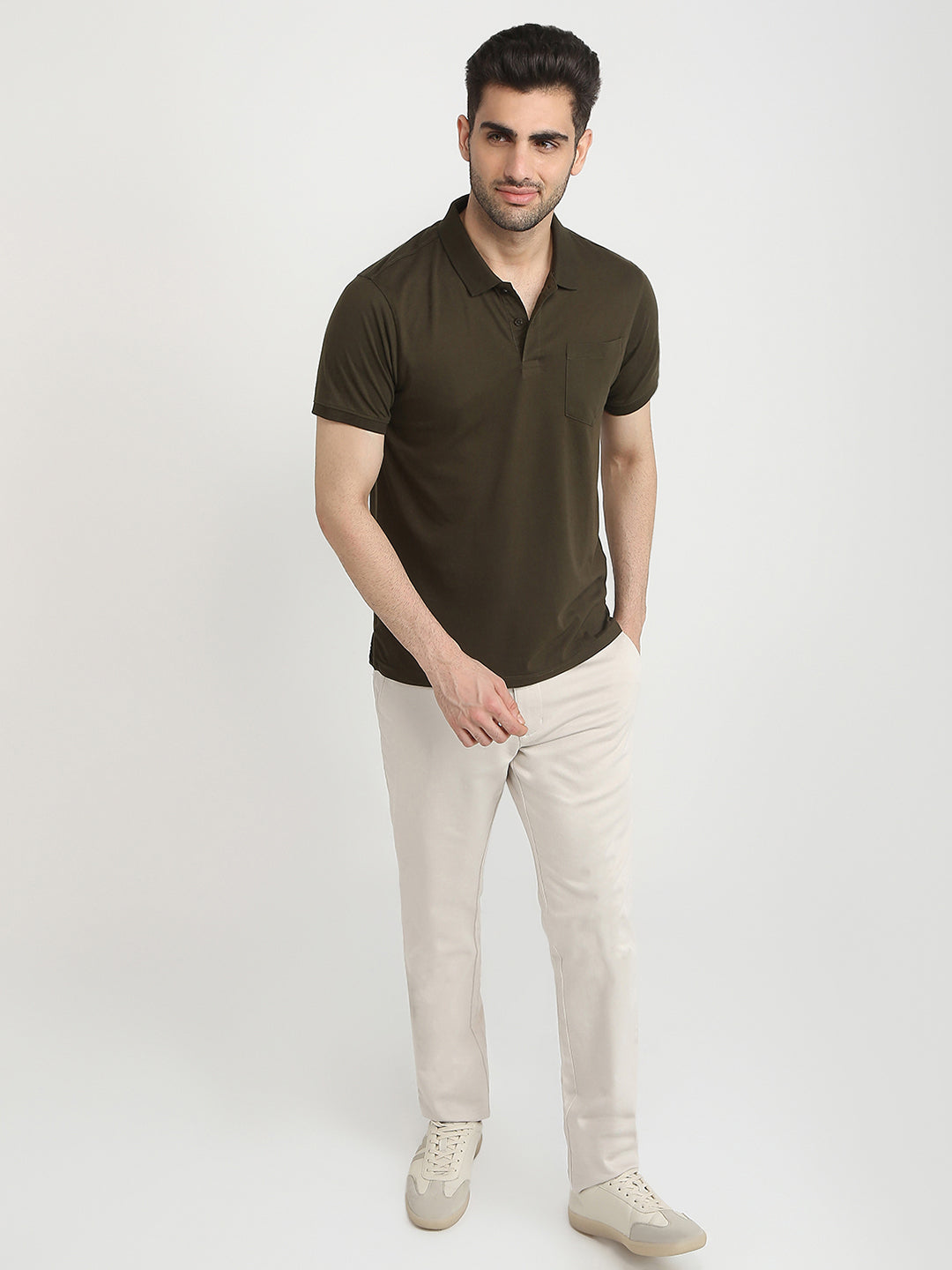 Parx Men Green Solid Regular Fit Cotton Blend T-Shirt