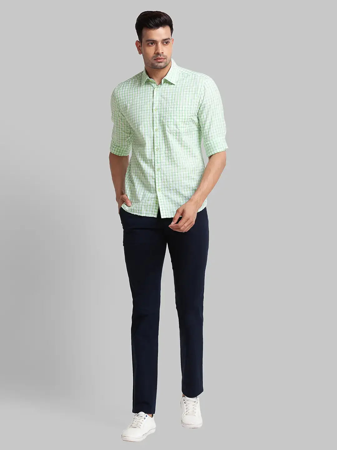 Parx Men Green Checks Slim Fit Cotton Blend Full Sleeve Shirt